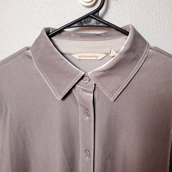 SOFT SURROUNDINGS Velvet Button Up Long Sleeve Blouse Commared Top - Picture 2 of 8